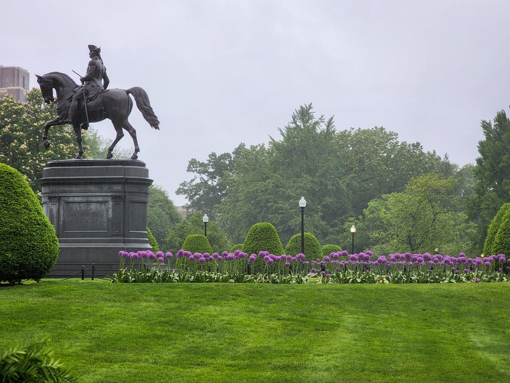 george washington statue